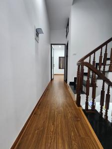 Bán gấp nhà Đông Anh 50m 4 tầng mt 4m, ngõ ô tô. Giá chào 4,x tỷ Chủ